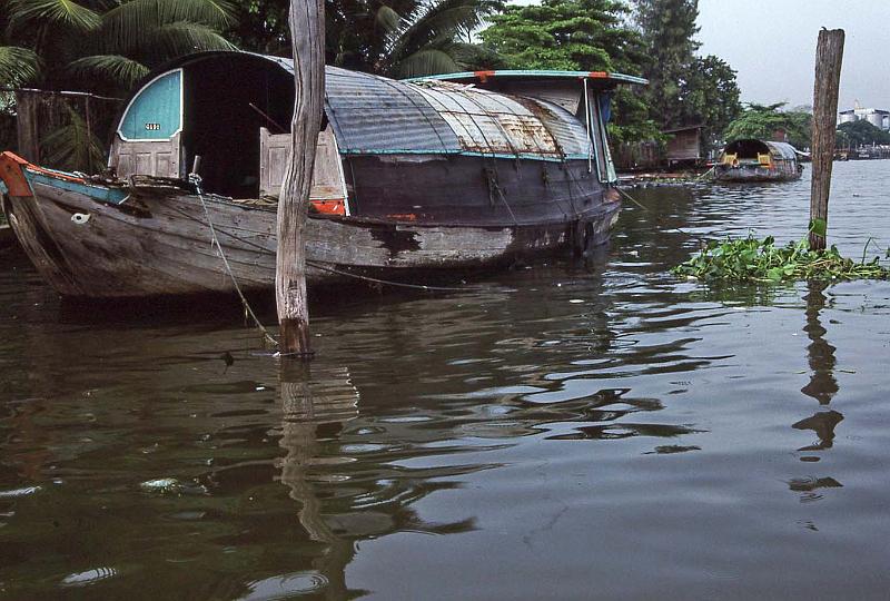 WT 0800 123-16 Thailand.jpg